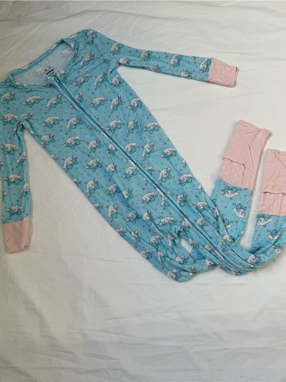Hello Kitty Cinnamoroll Print Footed One-Piece Pajamas